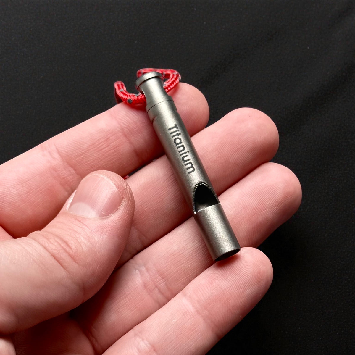 Titanium Emergency Whistle · 55 mm