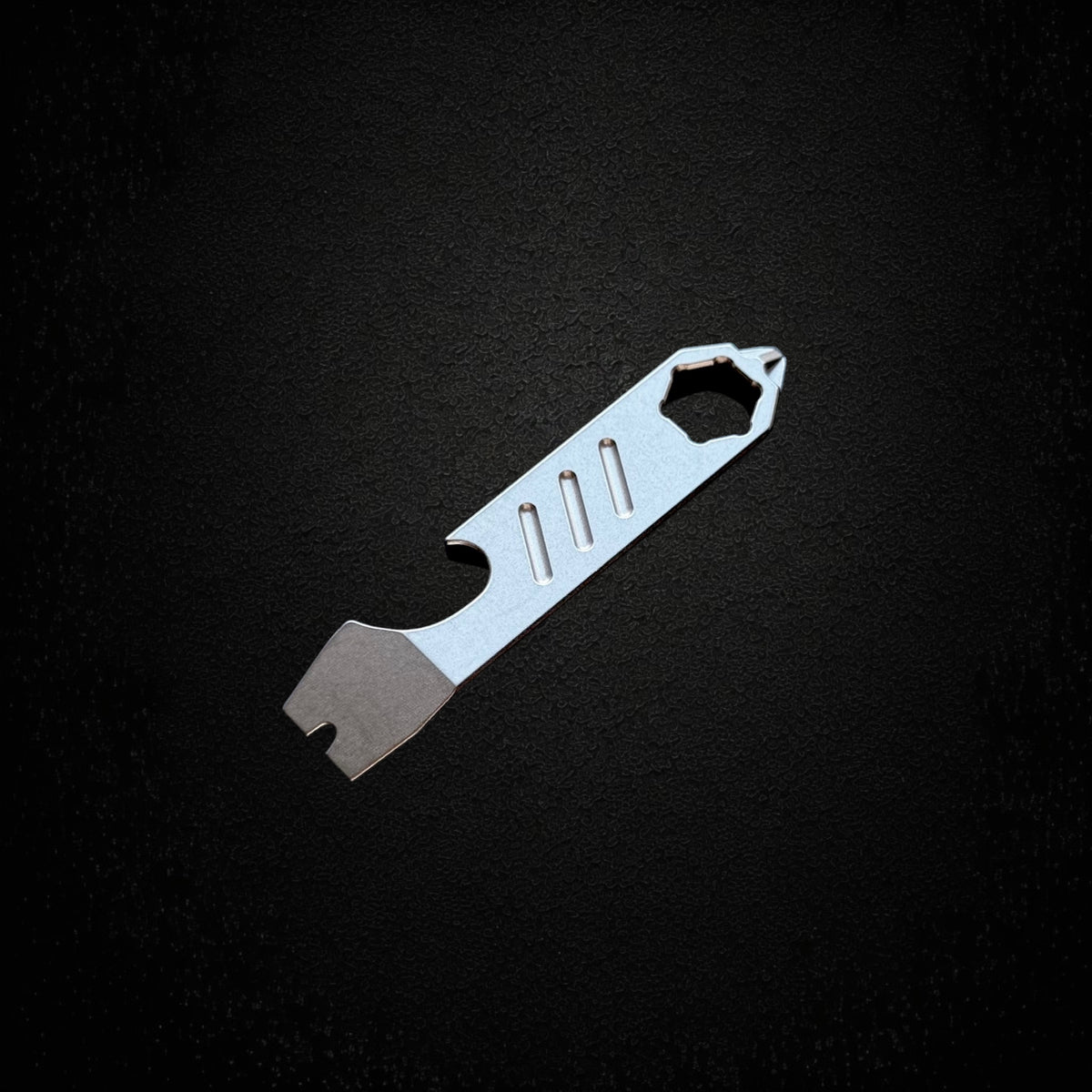 Mini Titanium Pry Bar with Bottle Opener, Nail Puller & Hex Wrench · 75 mm