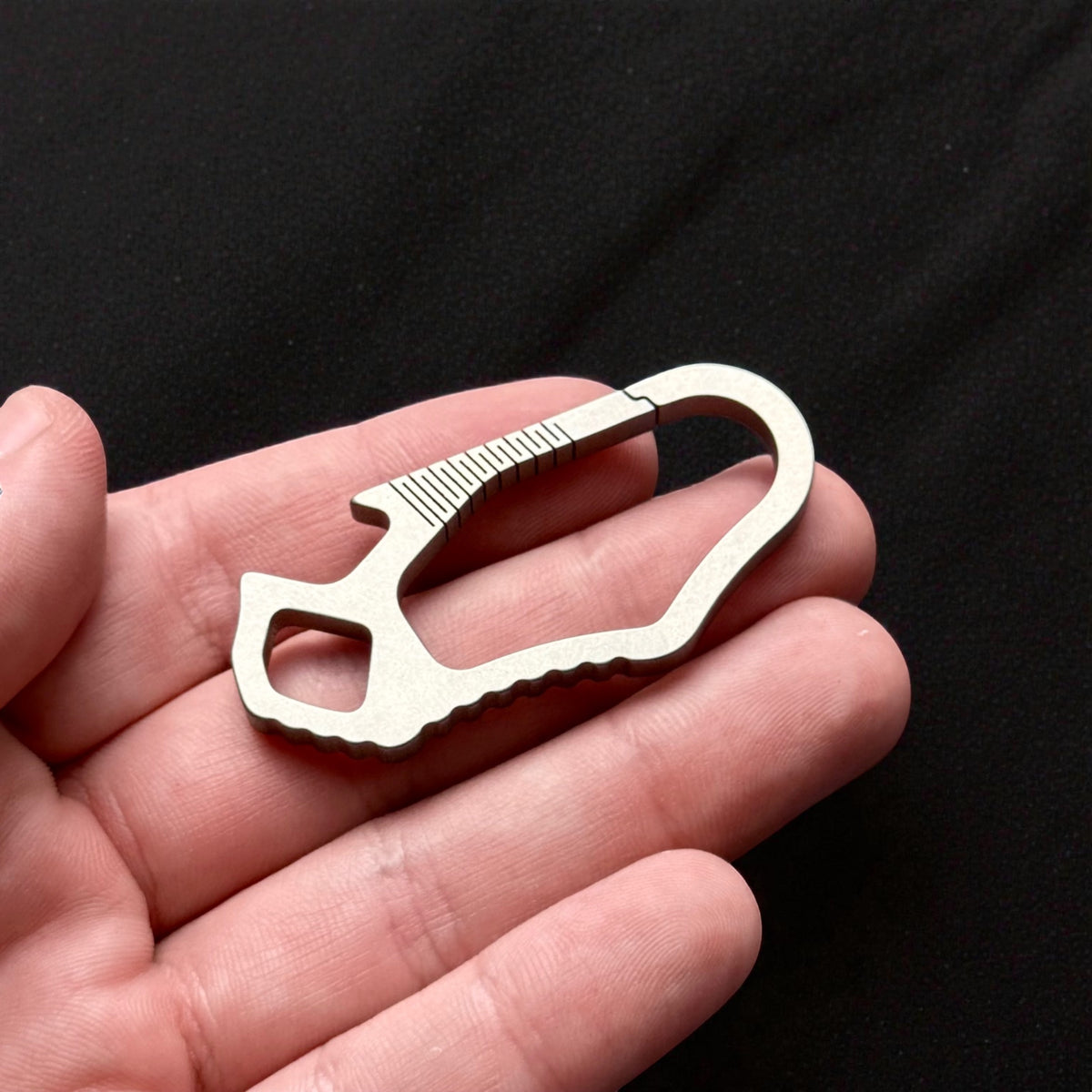 Titanium Keychain Carabiner Clip · 37 mm or 59 mm