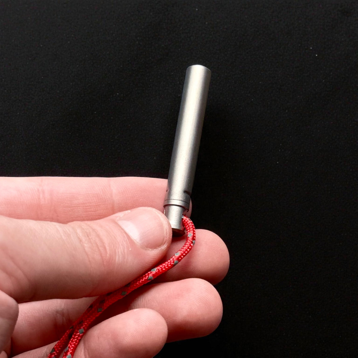 Titanium Emergency Whistle · 55 mm