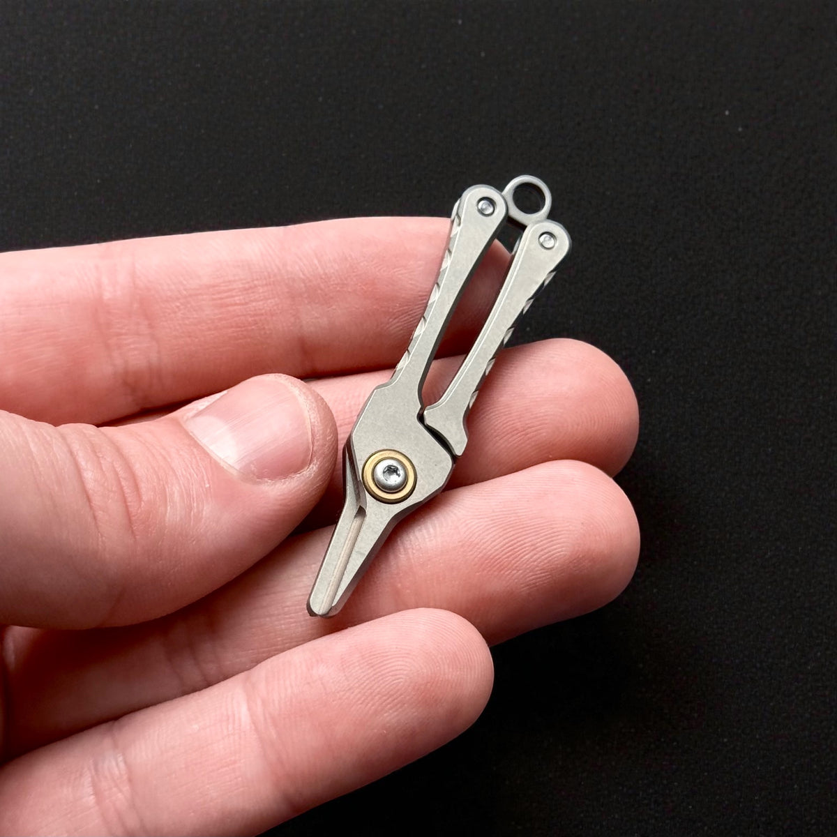 Titanium Mini Keychain Scissors · 55 mm