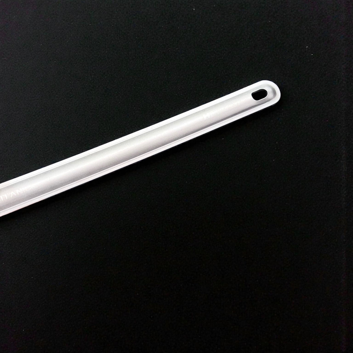 Titanium Long-Handle Spork · 21.5 cm