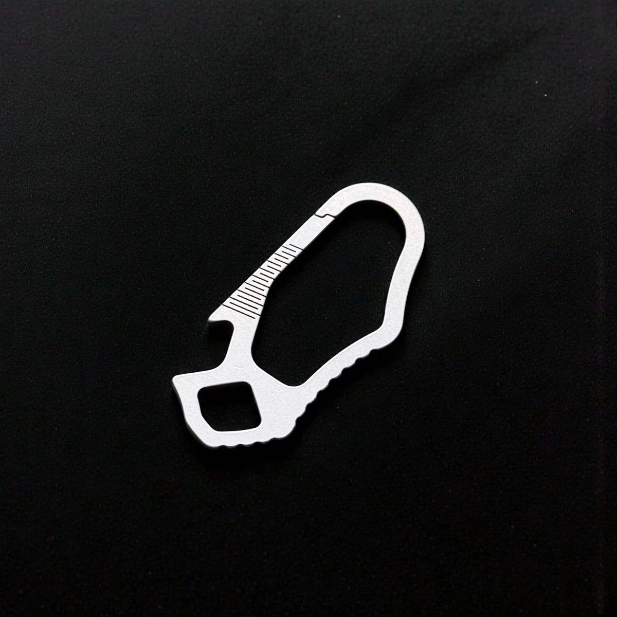 Titanium Keychain Carabiner Clip · 37 mm or 59 mm