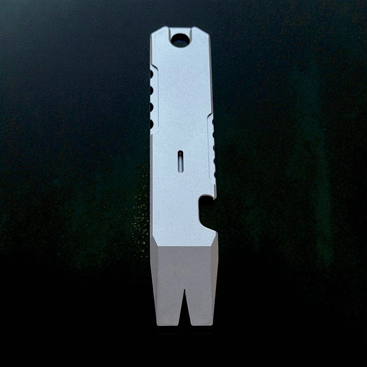 Titanium Pry Bar with Nail Puller, Bottle Opener & Glow Slot · 96 mm