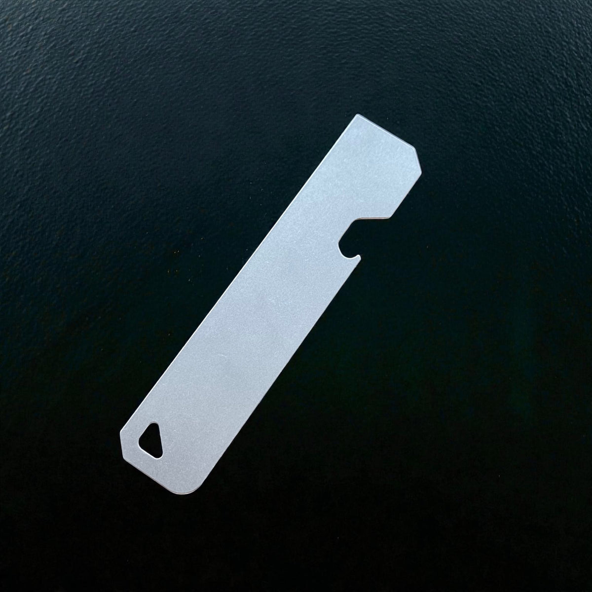 Titanium Pocket Crowbar with Nail Puller & Bottle Opener · 115 mm
