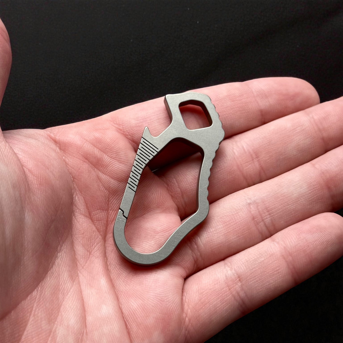 Titanium Keychain Carabiner Clip · 37 mm or 59 mm
