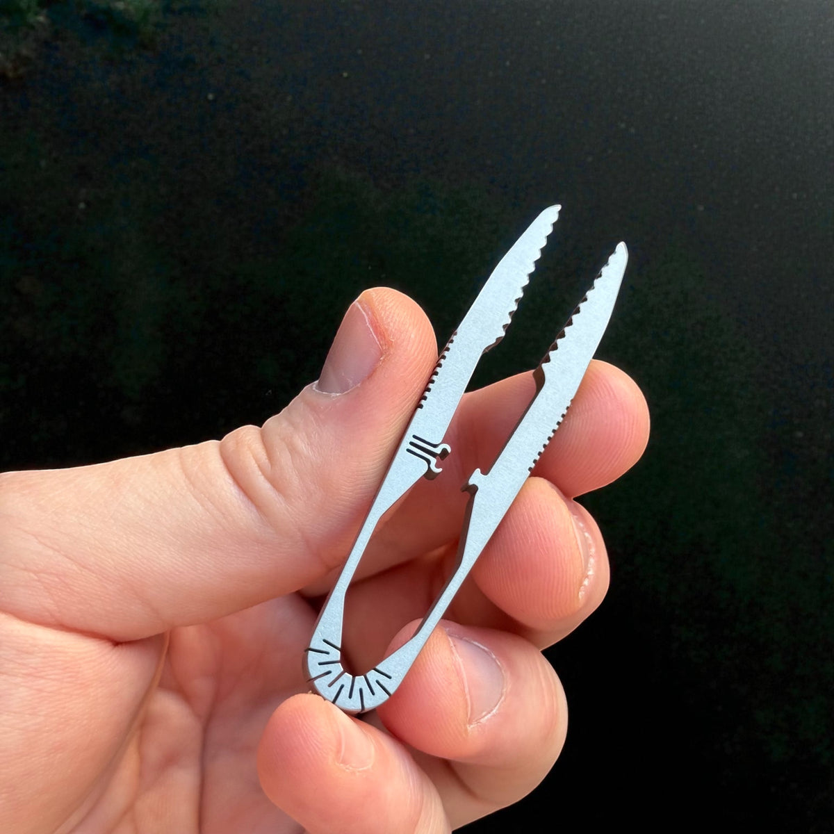 Titanium Tweezers for Grooming & Camping · 71 mm