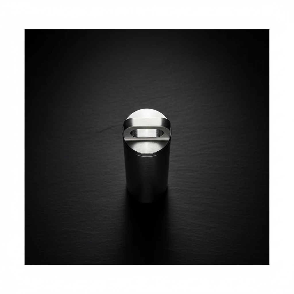 Ultralight Titanium Keychain Capsule · 39 mm, 6.5 g